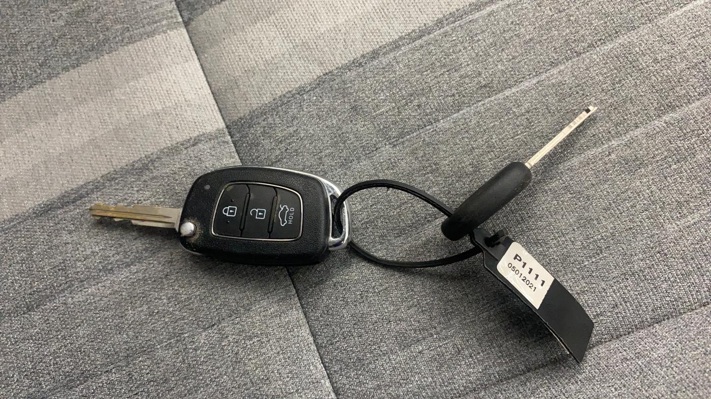 2021 Hyundai GRAND I10 NIOS SPORTZ AMT 1.2 KAPPA VTVT, Petrol, Automatic, 10,791 km, Key Close Up