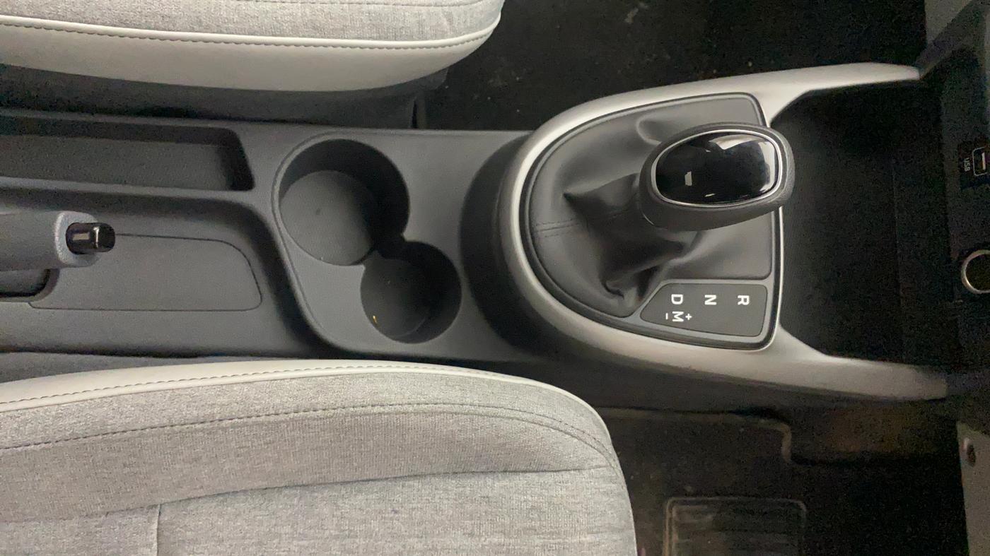 2021 Hyundai GRAND I10 NIOS SPORTZ AMT 1.2 KAPPA VTVT, Petrol, Automatic, 10,791 km, Gear Lever