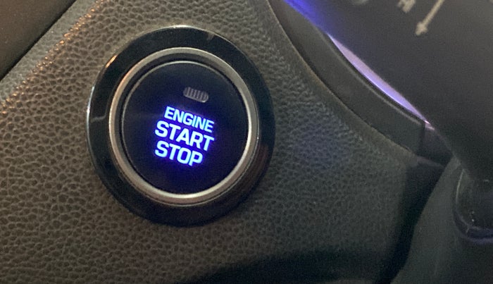 2018 Hyundai i20 Active 1.2 SX, Petrol, Manual, 64,318 km, Keyless Start/ Stop Button