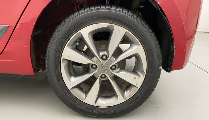 2015 Hyundai Elite i20 ASTA 1.2, Petrol, Manual, 1,06,648 km, Left Rear Wheel
