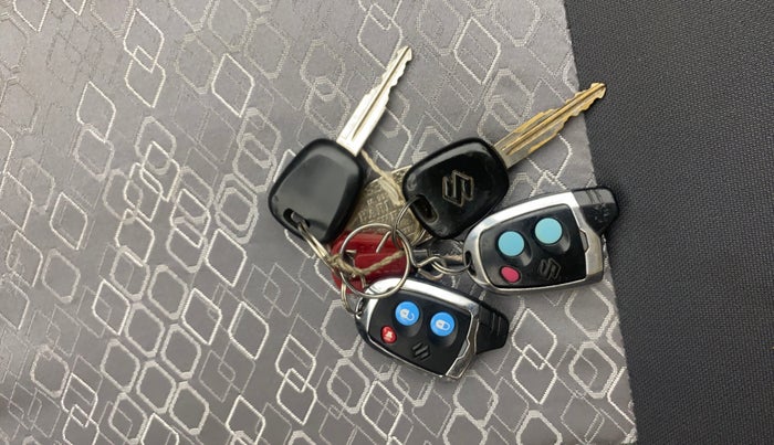 2016 Maruti Alto 800 LXI, Petrol, Manual, 62,813 km, Key Close Up