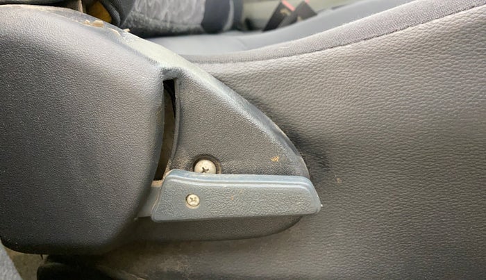 2016 Maruti Alto 800 LXI, Petrol, Manual, 62,813 km, Driver Side Adjustment Panel