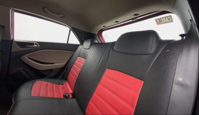 2015 Hyundai Elite i20 MAGNA 1.4 CRDI, Diesel, Manual, 76,277 km, Right Side Rear Door Cabin