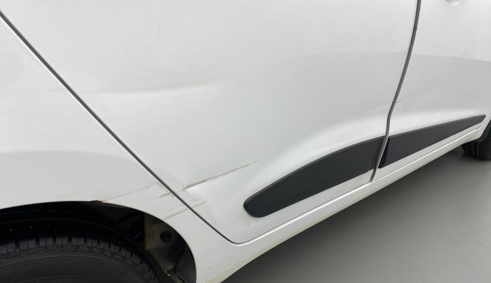2019 Hyundai Grand i10 SPORTZ 1.2 KAPPA VTVT, Petrol, Manual, 25,714 km, Right rear door - Slightly dented