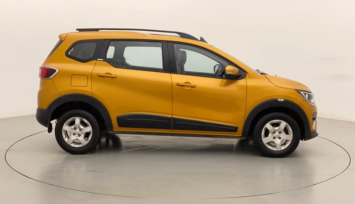 2019 Renault TRIBER RXZ, Petrol, Manual, 42,304 km, Right Side View