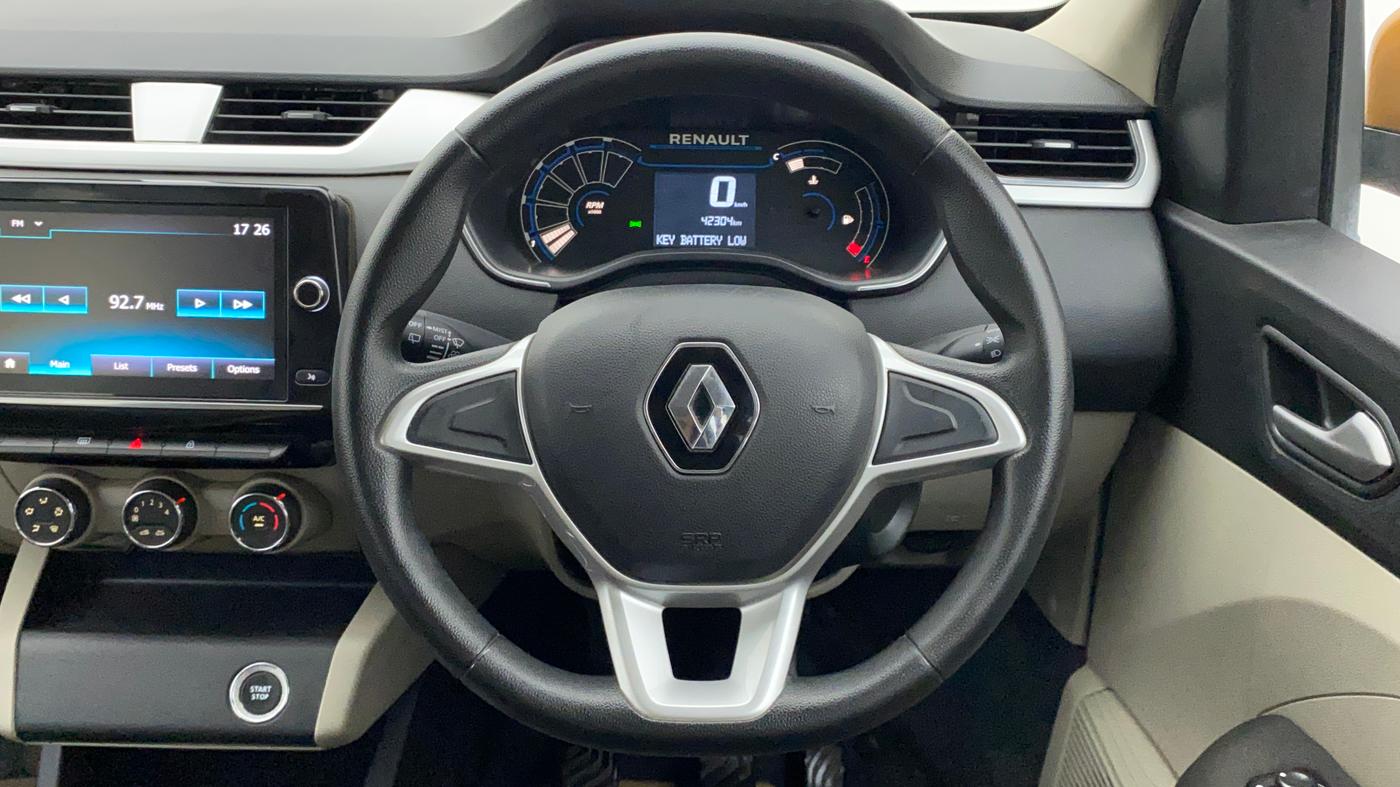 2019 Renault TRIBER RXZ, Petrol, Manual, 42,304 km, Steering Wheel Close Up