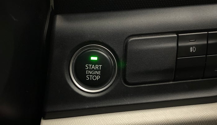 2022 Tata ALTROZ XT PETROL, Petrol, Manual, 33,028 km, Keyless Start/ Stop Button