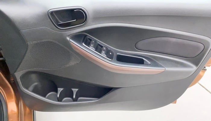 2020 Ford FREESTYLE TITANIUM PLUS 1.2 PETROL, Petrol, Manual, 40,657 km, Driver Side Door Panels Control