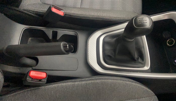 2023 KIA SONET HTE 1.2, Petrol, Manual, 6,337 km, Gear Lever