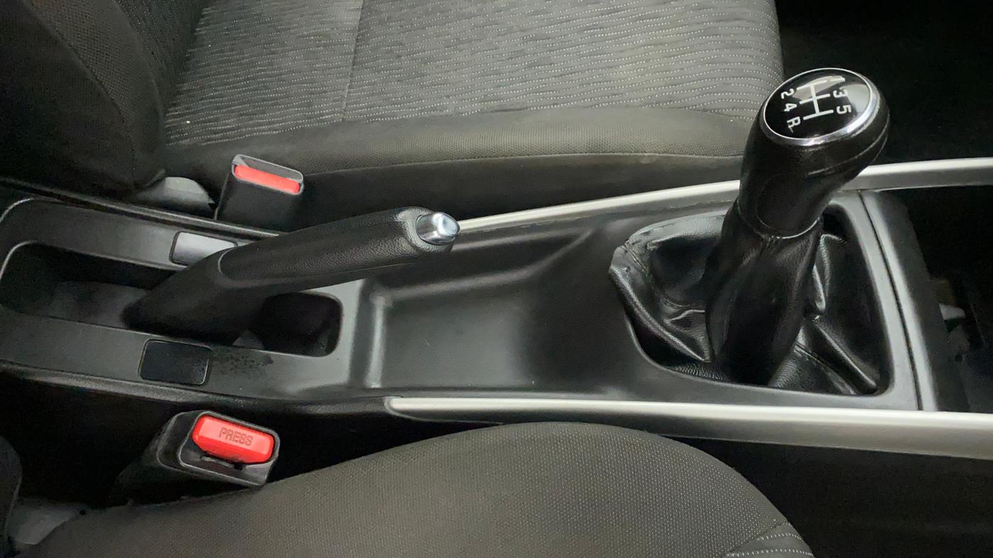2018 Maruti Baleno DELTA PETROL 1.2, Petrol, Manual, 57,785 km, Gear Lever
