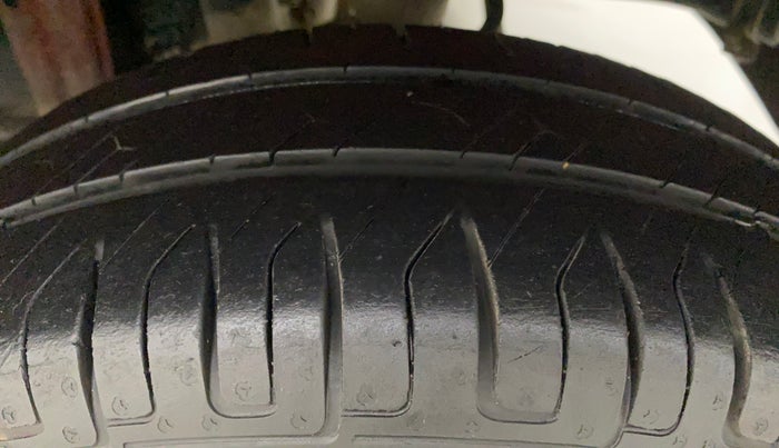 2014 Maruti Alto K10 VXI, Petrol, Manual, 48,625 km, Left Rear Tyre Tread