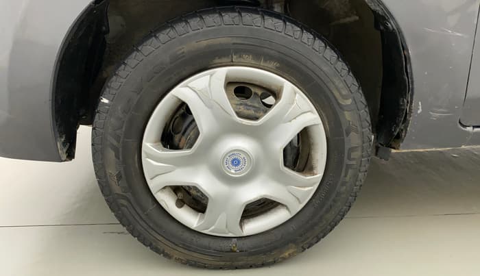 2017 Maruti Alto 800 VXI, CNG, Manual, 53,875 km, Left Front Wheel