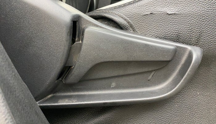 2019 Maruti S PRESSO VXI PLUS AMT, Petrol, Automatic, 1,24,700 km, Driver Side Adjustment Panel