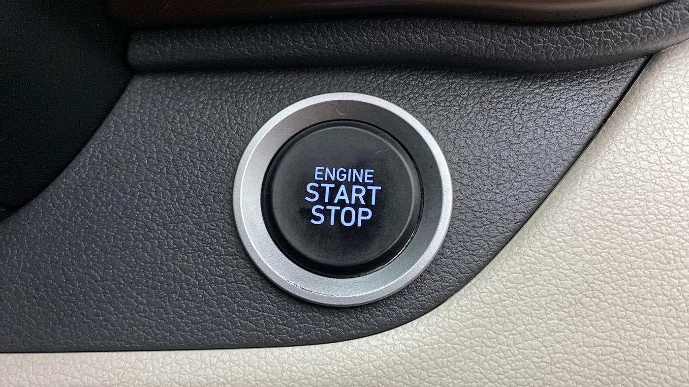2020 Hyundai AURA SX (O) MT, Petrol, Manual, 17,385 km, Keyless Start/ Stop Button