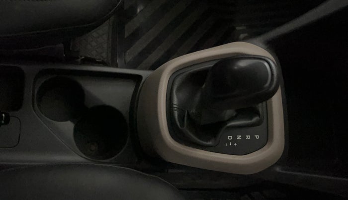 2017 Hyundai Grand i10 MAGNA AT 1.2 KAPPA VTVT, Petrol, Automatic, 16,387 km, Gear Lever