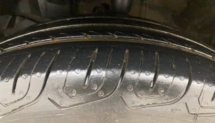 2020 Honda Amaze 1.2L I-VTEC VX CVT, Petrol, Automatic, 67,841 km, Left Front Tyre Tread