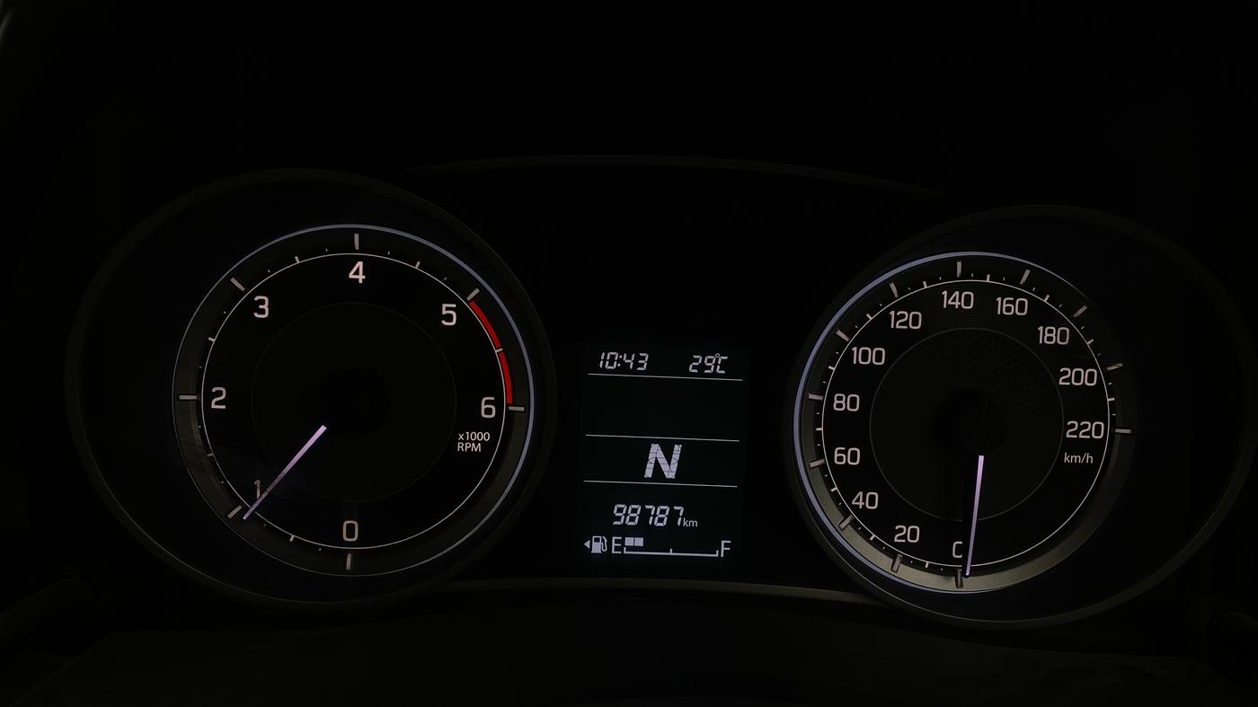 2018 Maruti Dzire VDI AMT, Diesel, Automatic, 98,896 km, Odometer Image