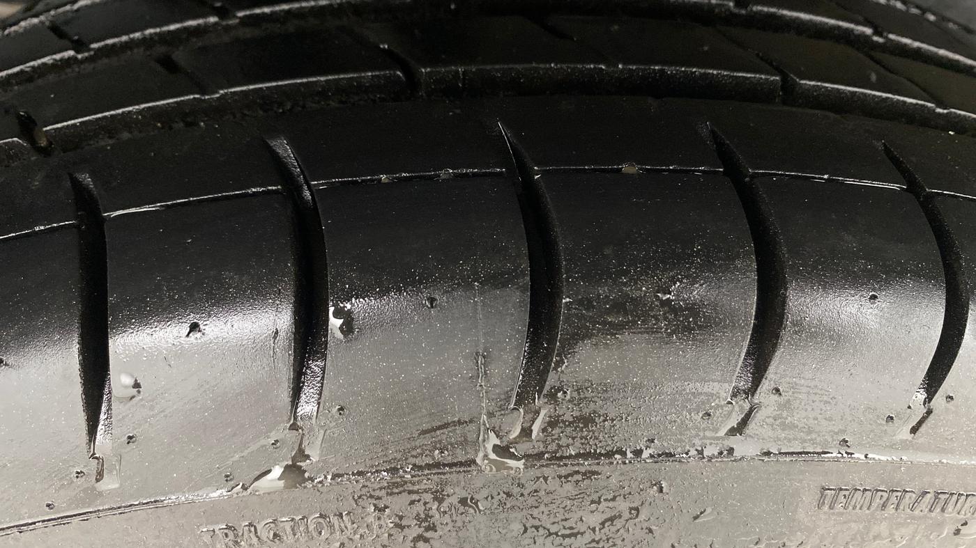 2018 Maruti Dzire VDI AMT, Diesel, Automatic, 98,896 km, Right Rear Tyre Tread