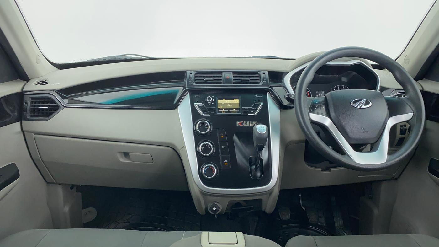 2016 Mahindra Kuv100 K8 6 STR, Petrol, Manual, 20,213 km, Dashboard