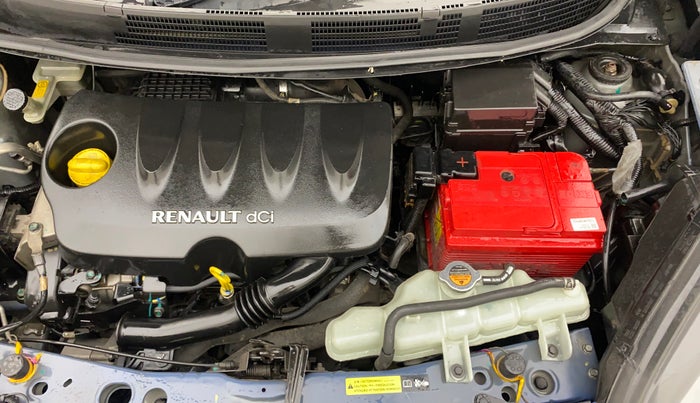 2014 Renault Pulse RXZ DIESEL, Diesel, Manual, 85,235 km, Engine View - Left