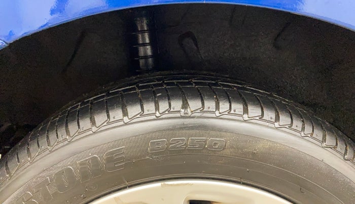 2014 Renault Pulse RXZ DIESEL, Diesel, Manual, 85,235 km, Right Rear Tyre Tread