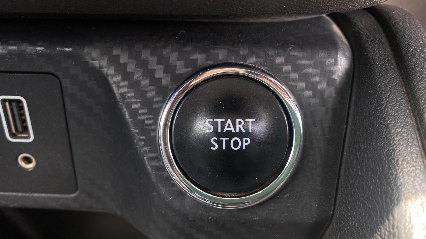 2019 Nissan Kicks XV PREMIUM DIESEL, Diesel, Manual, 87,429 km, Keyless Start/ Stop Button