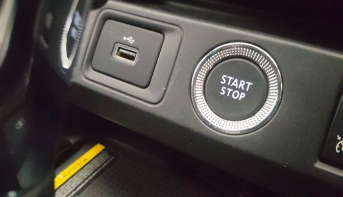2022 Renault Kiger RXZ TURBO CVT, Petrol, Automatic, 18,710 km, Keyless Start/ Stop Button