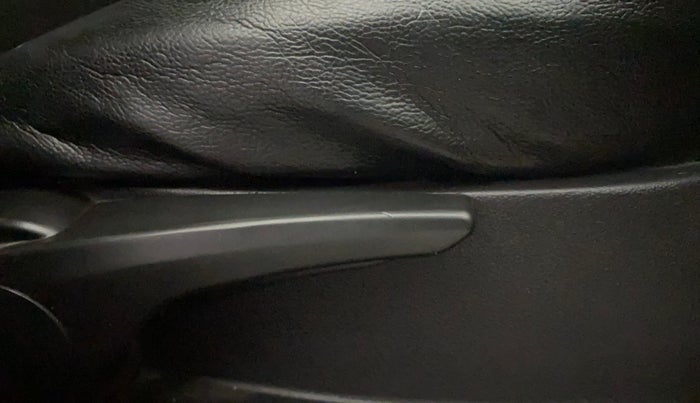 2019 Tata NEXON XT PLUS PETROL, Petrol, Manual, 1,09,365 km, Driver Side Adjustment Panel