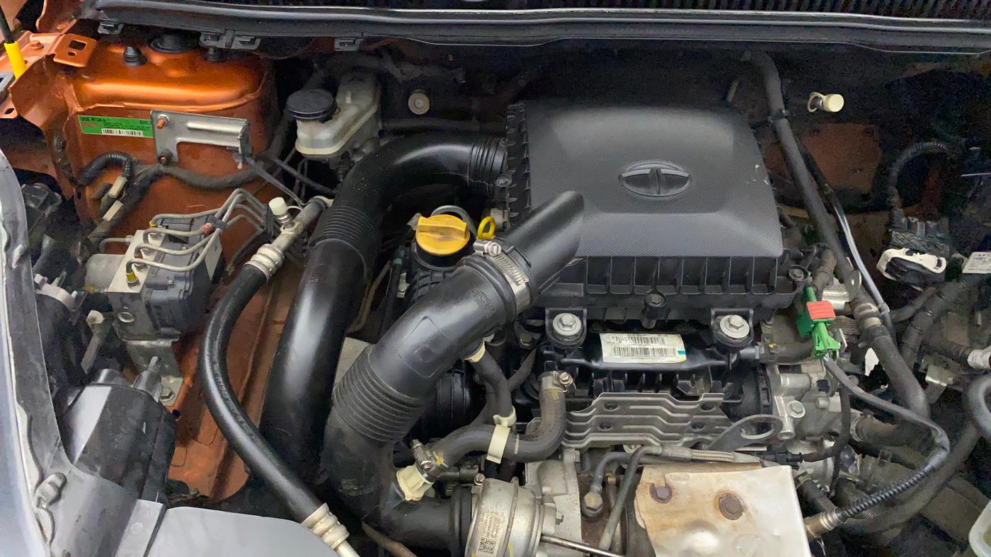 2019 Tata NEXON XT PLUS PETROL, Petrol, Manual, 1,09,366 km, Engine View - Right