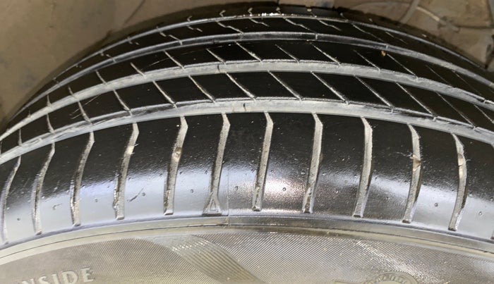 2021 Toyota URBAN CRUISER PREMIUM GRADE AT, Petrol, Automatic, 52,144 km, Right Front Tyre Tread