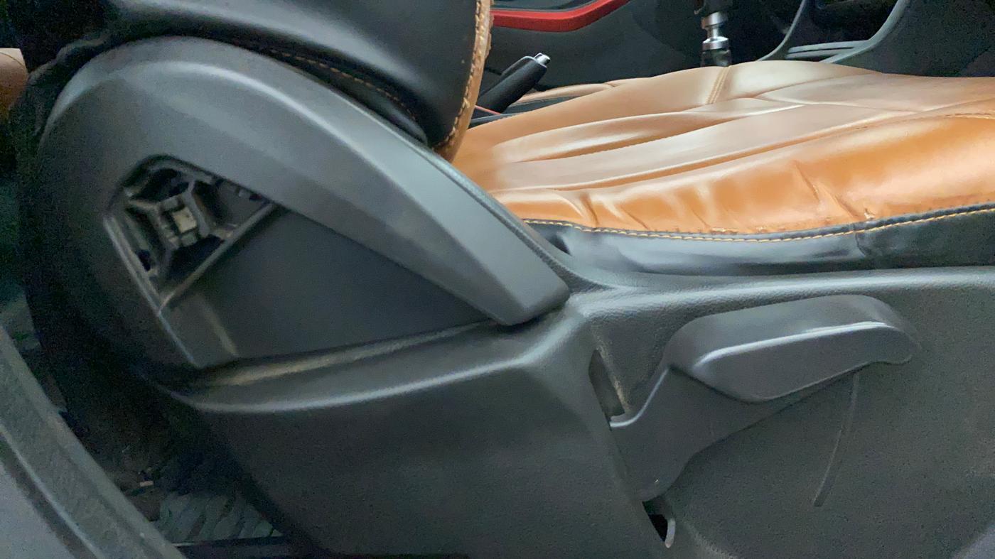 2021 Ford FREESTYLE FLAIR EDITION 1.5 DIESEL, Diesel, Manual, 89,056 km, Driver Side Adjustment Panel
