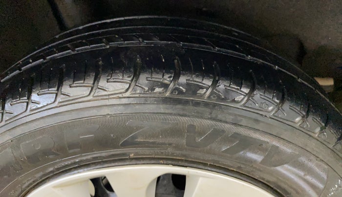 2018 Maruti Baleno DELTA PETROL 1.2, Petrol, Manual, 29,222 km, Right Rear Tyre Tread