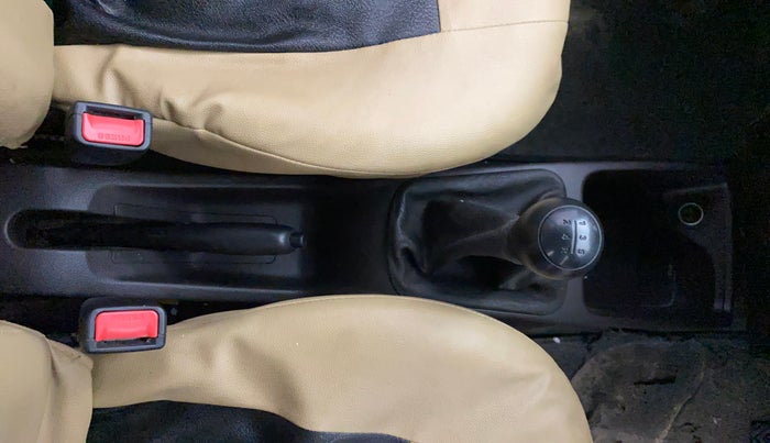 2015 Hyundai Eon D-LITE+, Petrol, Manual, 42,232 km, Gear Lever