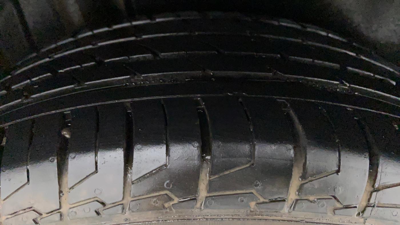 2020 Maruti S Cross ZETA AT 1.5 SHVS, Petrol, Automatic, 12,172 km, Right Rear Tyre Tread