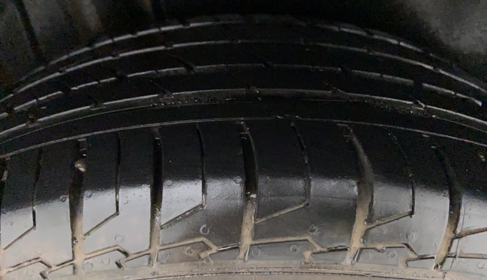 2020 Maruti S Cross ZETA AT 1.5 SHVS, Petrol, Automatic, 12,172 km, Right Rear Tyre Tread
