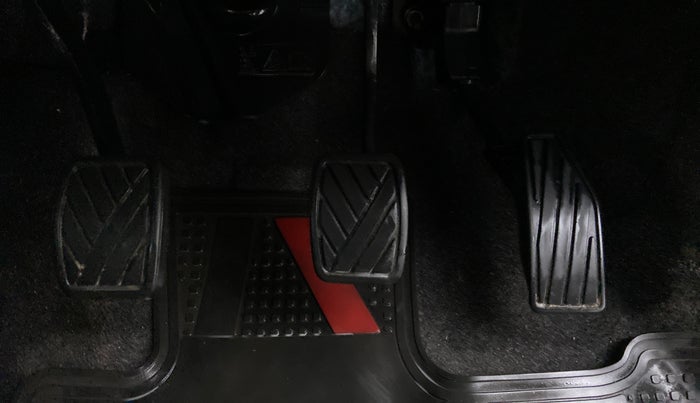 2021 Maruti Swift ZXI+, Petrol, Manual, 24,783 km, Pedals