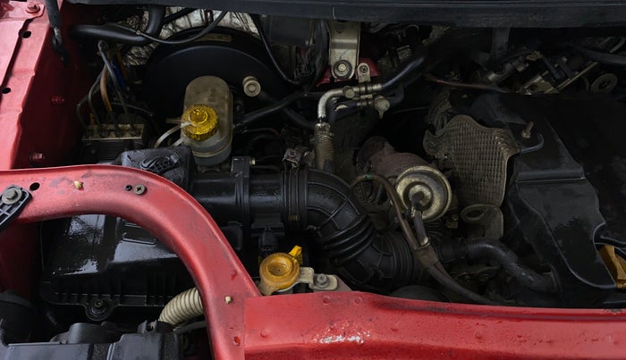 2018 Mahindra TUV300 T10, Diesel, Manual, 73,989 km, Engine View - Right