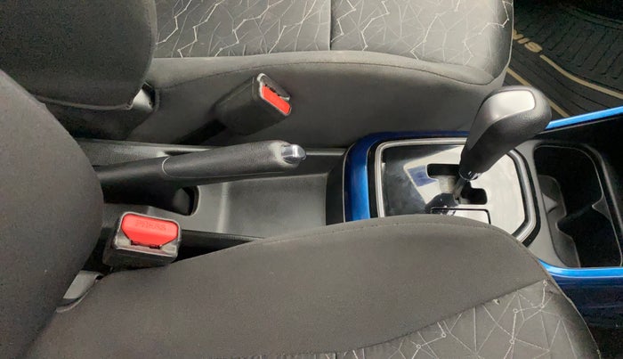 2018 Maruti IGNIS ALPHA 1.2 AMT, Petrol, Automatic, 43,456 km, Gear Lever