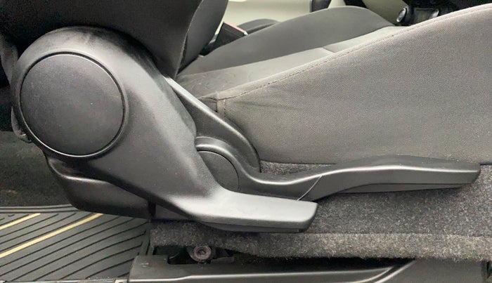 2018 Maruti IGNIS ALPHA 1.2 AMT, Petrol, Automatic, 43,456 km, Driver Side Adjustment Panel