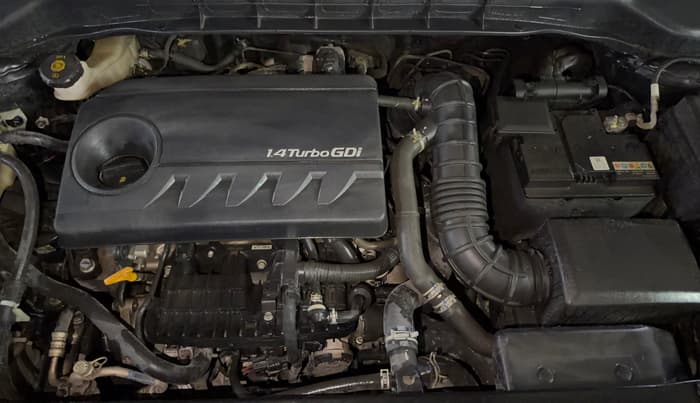 2022 KIA CARENS LUXURY PLUS 1.4 PETROL 7 STR, Petrol, Manual, 78,921 km, Engine View