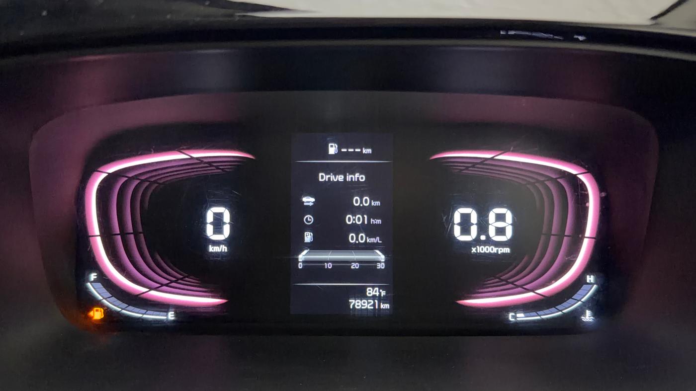 2022 KIA CARENS LUXURY PLUS 1.4 PETROL 7 STR, Petrol, Manual, 78,921 km, Odometer Image