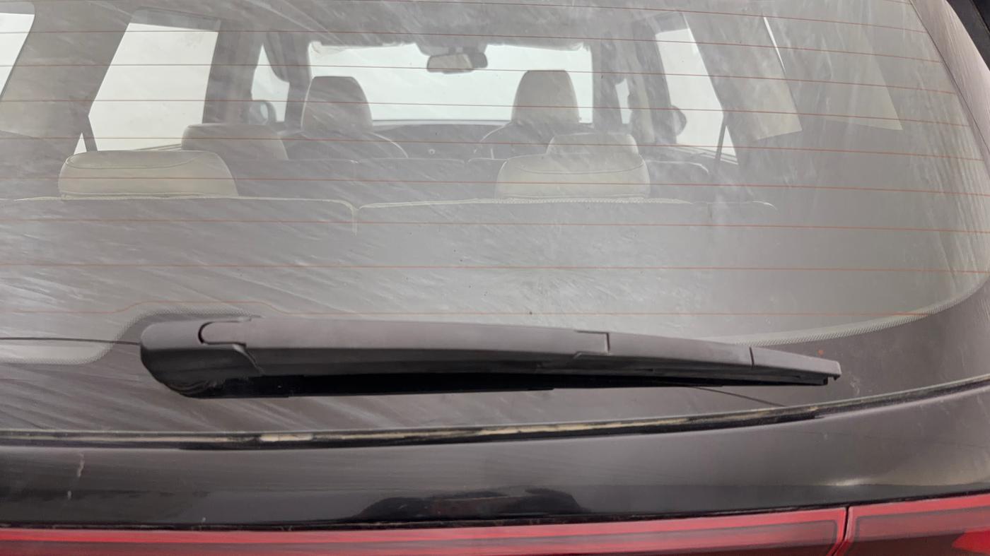 2022 KIA CARENS LUXURY PLUS 1.4 PETROL 7 STR, Petrol, Manual, 78,921 km, Rear Wiper