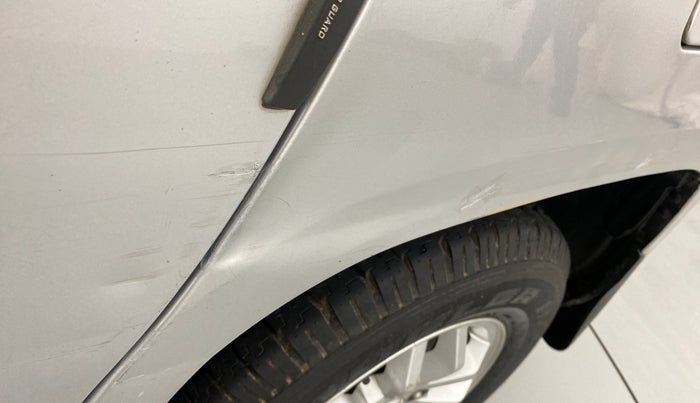 2017 Mahindra TUV300 T8, Diesel, Manual, 77,555 km, Left quarter panel - Minor scratches