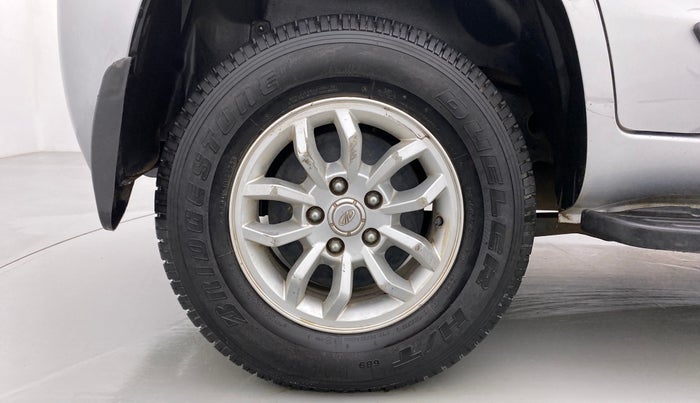 2017 Mahindra TUV300 T8, Diesel, Manual, 77,555 km, Right Rear Wheel