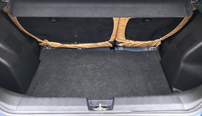 2018 Maruti Baleno DELTA 1.2 K12, Petrol, Manual, 67,410 km, Boot Inside