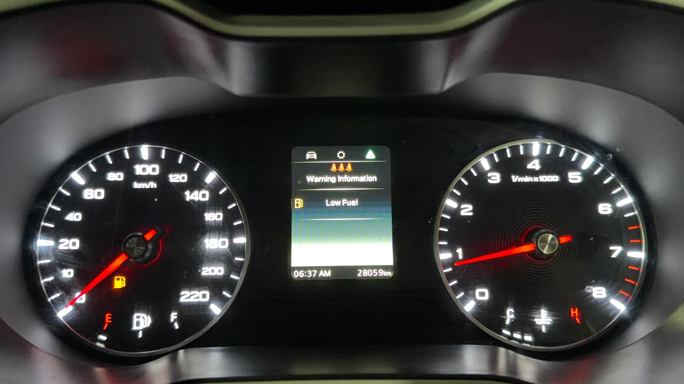 2023 MG ASTOR STYLE 1.5 MT, Petrol, Manual, 28,044 km, Odometer Image