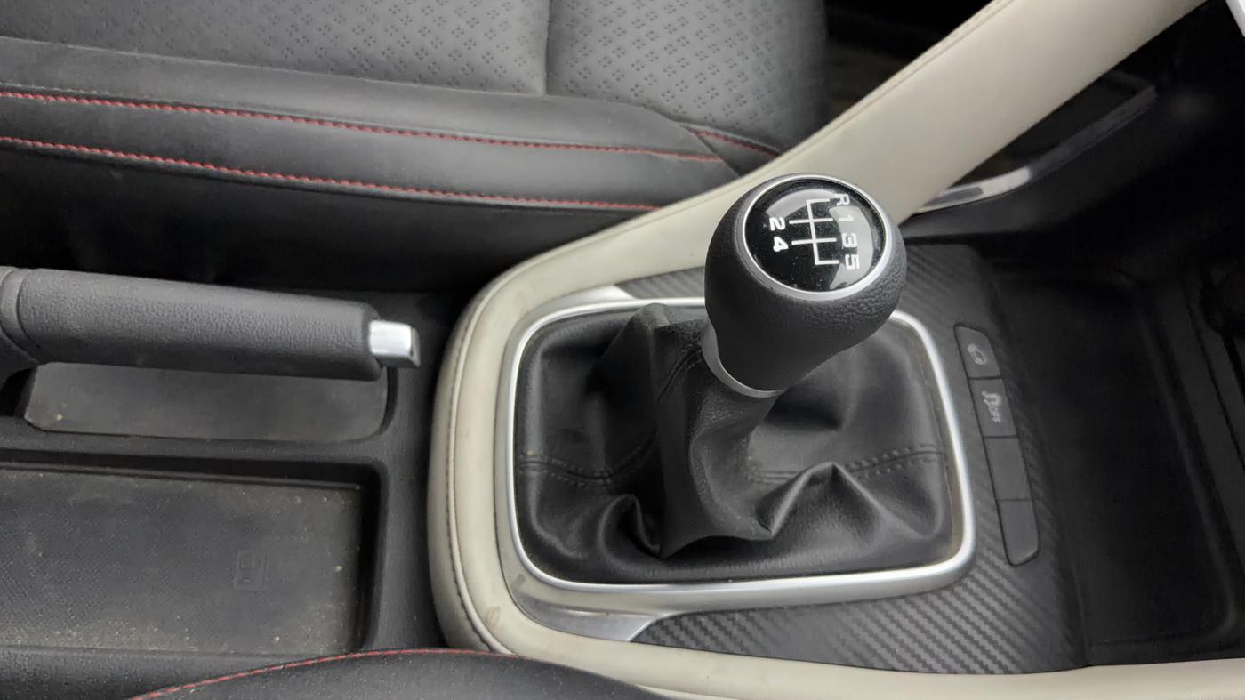 2023 MG ASTOR STYLE 1.5 MT, Petrol, Manual, 28,044 km, Gear Lever