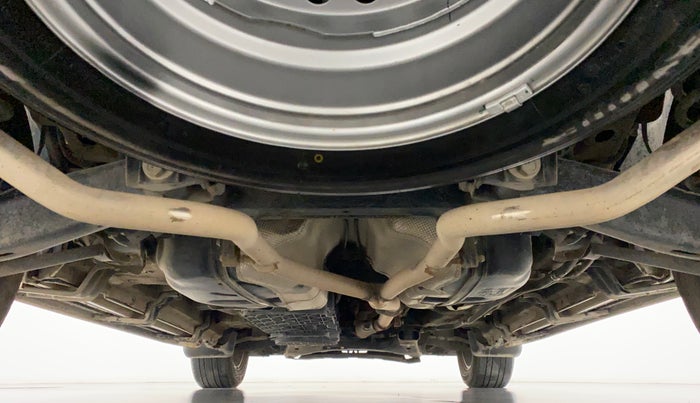 2021 Mahindra XUV500 W11(O), Diesel, Manual, 28,305 km, Rear Underbody