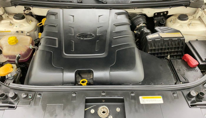 2021 Mahindra XUV500 W11(O), Diesel, Manual, 28,305 km, Open Bonet