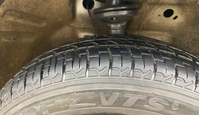 2017 Maruti Wagon R 1.0 VXI, Petrol, Manual, 47,867 km, Right Front Tyre Tread